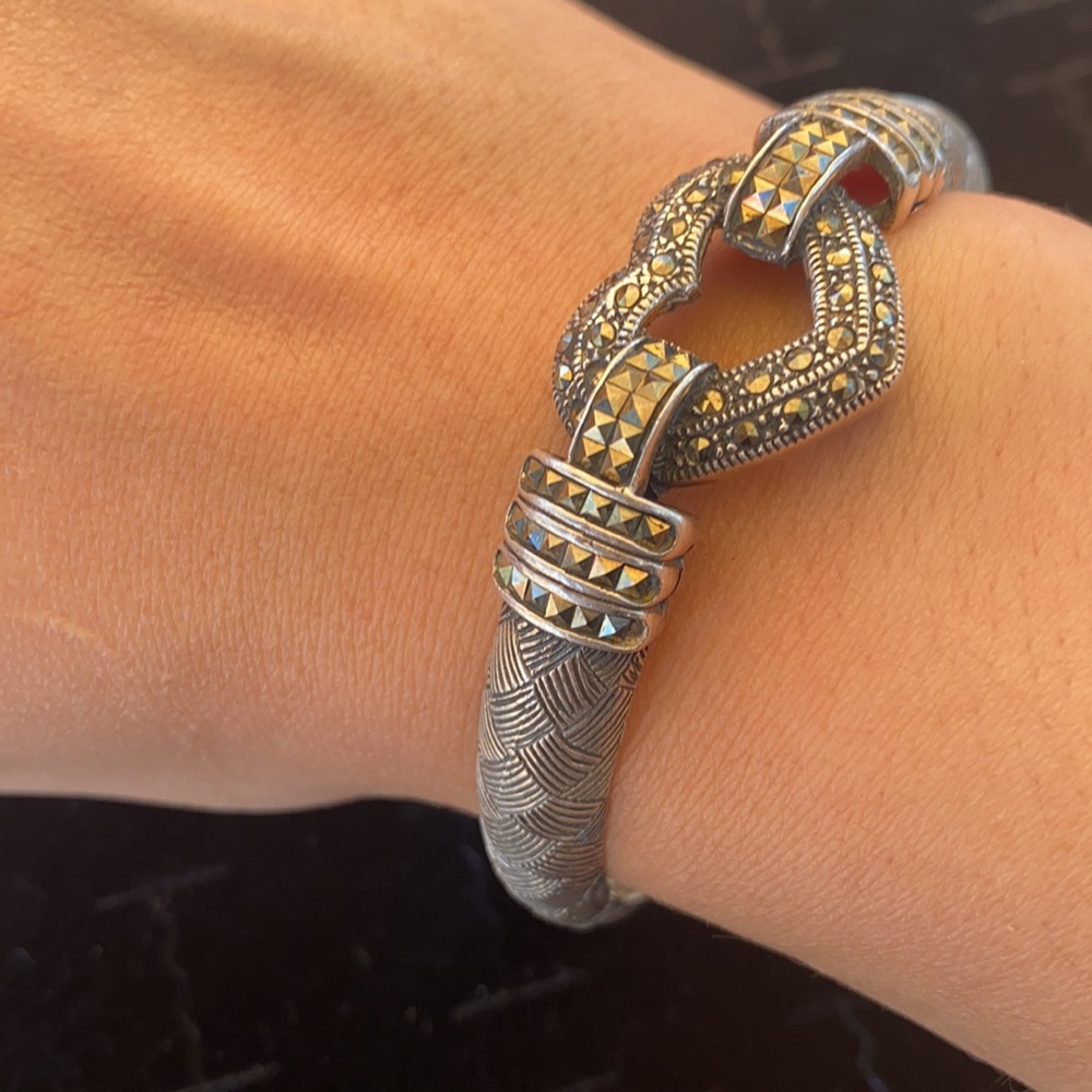 🛑❗️SOLD❗️🛑 925 Silver hearted bracelet